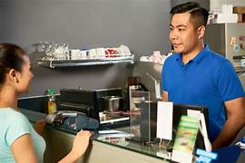 Loker CREW OUTLET